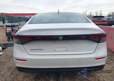 2023 Honda Accord Ex z USA, uszkodzony, nr VIN 1HGCY1F37PA031538